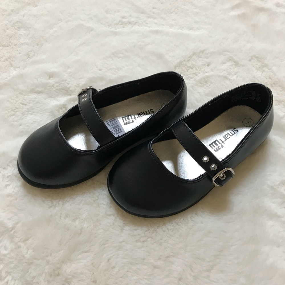 Toddler Girls Dress Shoes! Size 7!